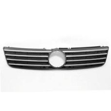 Решетка радиатора VW Passat B5 97-00 черная, с хром накладами (FPS) 