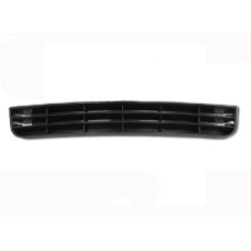 Решетка в бампере средняя AUDI A6 94-97 SDN / 94-98 AVANT (C4)