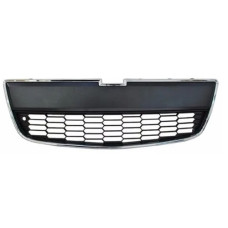 Решетка в бампере нижн.; рамка хром. Chevrolet Aveo 11-16 SDN/HB (T300). Решетка в бампере нижн.; рамка хром. Chevrolet Aveo 11-16 SDN/HB (T300).