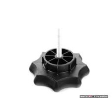 Болт крепления запаски Octavia R15
